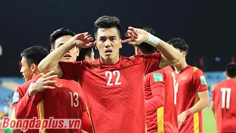 ĐT Việt Nam vượt qua một loạt thành tích của Thái Lan ở vòng loại World Cup