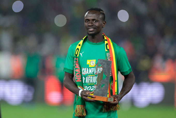 Mane mang vinh quang về cho Senegal