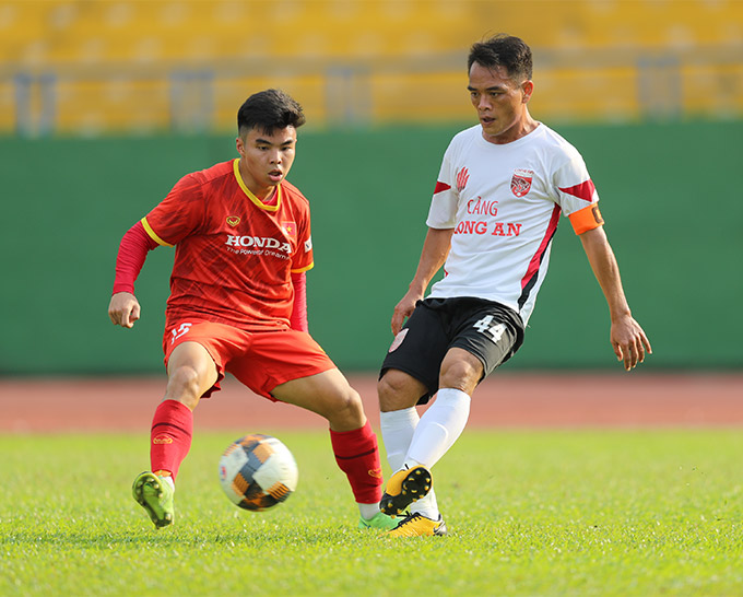U23 Việt Nam kết thúc đợt tập huấn của mình bằng chiến thắng 4-1 trước Long An.
