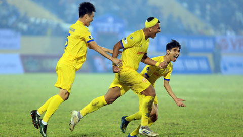 Nam Định FC tại V.League 2022: Tiếp tục là 'kẻ ngáng đường'
