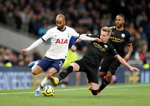 Tottenham (áo trắng) đã thắng  Man City 3/4 lần gần nhất  tại Premier League