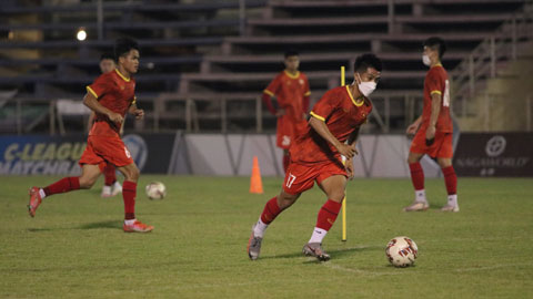 Cầu thủ U23 nỗ lực tập luyện trước giờ G  	Ảnh: Phan Hồng