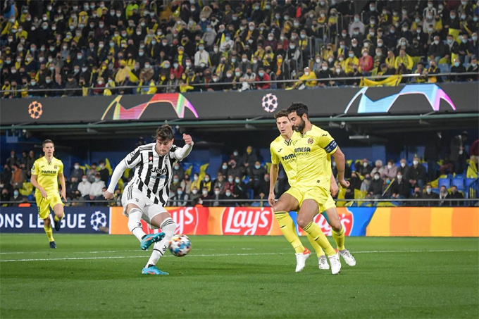 Vlahovic lập cùng lúc 2 cột mốc mới tại Juventus