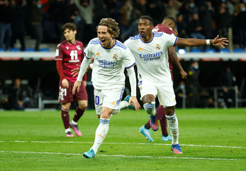 HLV Carlo Ancelotti đã giúp Real Madrid có trận thắng thứ 3 liên tiếp tại La Liga mùa này