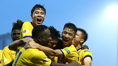 HLV Huy Hoàng: ‘7 điểm sau 4 trận là khởi đầu tốt với SLNA’ 