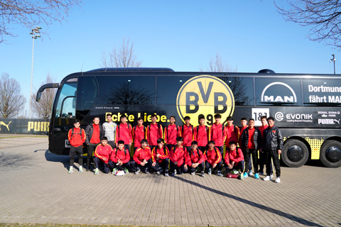 Đội tuyển U17 Việt Nam kết thúc tuần tập huấn tại Dortmund