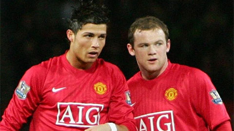 Rooney phản ứng sao khi bị Ronaldo gọi là 'kẻ ghen tỵ'?