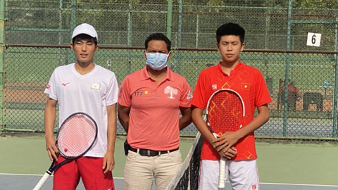 Tuyển quần vợt nam trẻ Việt Nam tranh hạng 5-8 với Singapore