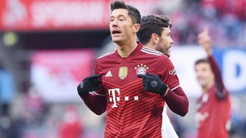 Lewandowski tức giận với BLĐ Bayern