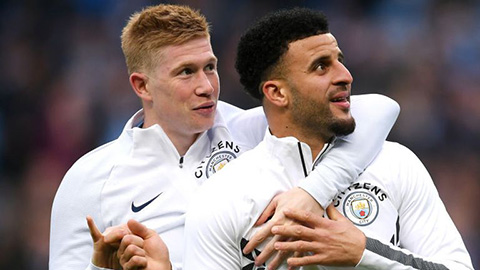 Đội hình dự kiến Man City vs Liverpool: De Bruyne, Walker vắng mặt? Đội hình dự kiến Man City vs Liverpool: De Bruyne, Walker vắng mặt?