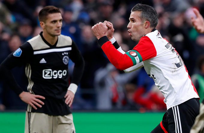 Trận thua Feyenoord cho thấy nhiều điểm yếu của Ajax