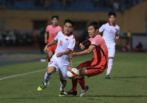 Cầu thủ U23 Việt Nam phải nỗ lực cao nếu muốn trụ lại ở danh sách cuối cùng Ảnh: Đức Cường