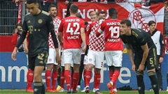 Bayern thua, Dortmund cũng trắng tay bất chấp Haaland lập hat-trick Bayern thua, Dortmund cũng trắng tay bất chấp Haaland lập hat-trick