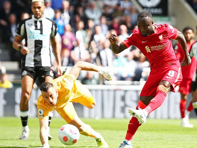 Tiền vệ “dự bị hạng sang” Naby Keita ghi bàn thắng quý như vàng giúp Liverpool vượt qua chủ nhà Newcastle