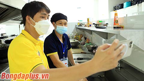 Khám phá giờ ăn kỳ lạ cùng thực đơn đặc biệt của U23 Việt Nam tại SEA Games 2021