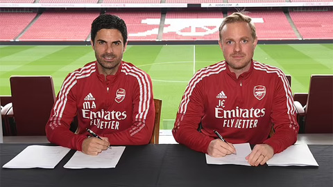 Arsenal gia hạn hợp đồng với Arteta
