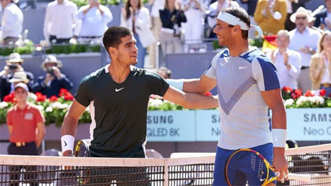 Nadal bị loại, Carlos Alcaraz đấu Djokovic ở bán kết Madrid Open 2022