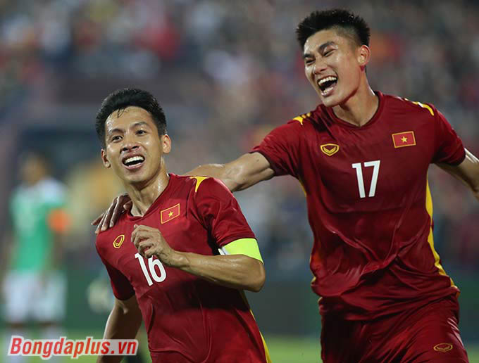 Bàn thắng của đội trưởng U23 Việt Nam càng ý nghĩa khi ở trận đấu hôm qua, con trai anh đến cổ vũ 