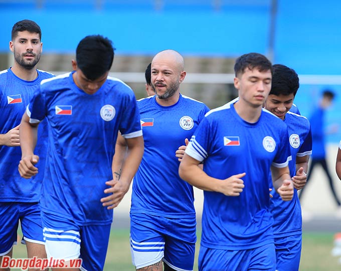 Schrock hy vọng gây ra nhiều khó khăn cho U23 Việt Nam - Ảnh: Đức Cường