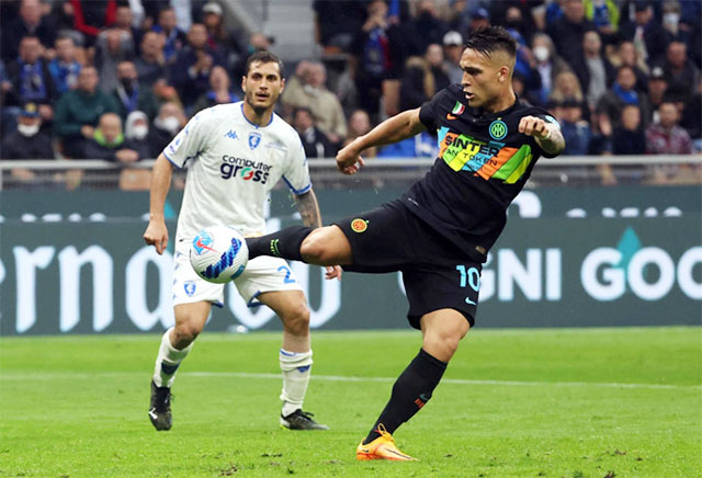 Lautaro Martinez gỡ hòa 2-2, rồi nâng tỷ số lên 3-2 giúp Inter ngược dòng giành trọn 3 điểm trước Empoli