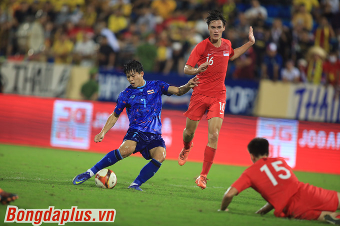 Ekanit lập cú đúp trong chiến thắng 5-0 của U23 Thái Lan
