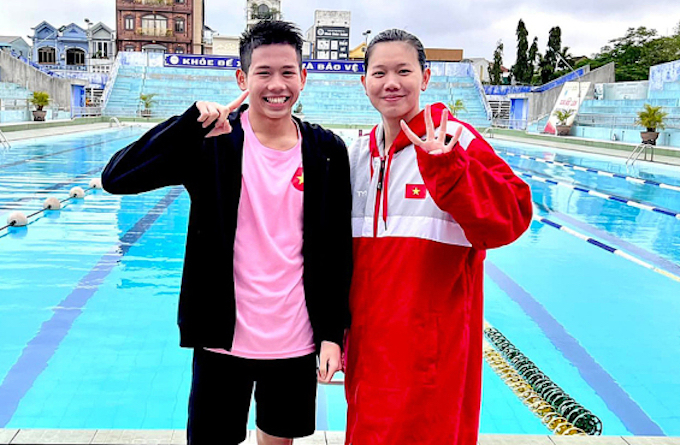 Chị em Ánh Viên tại giải bơi tổ chức tại Huế