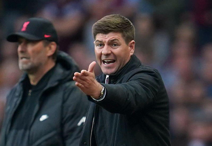 Gerrard có thể giúp Liverpool cản Man City được không?