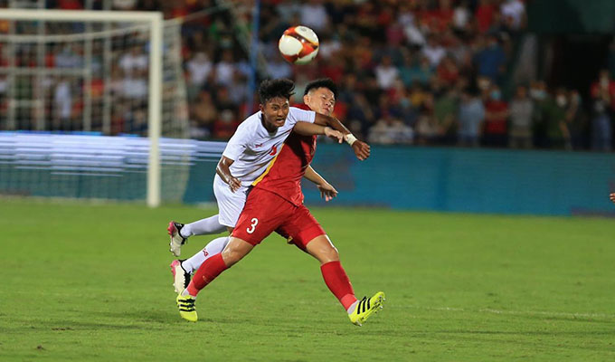 Trung vệ Tiến Long nhiều khả năng sẽ tiếp tục được trao cơ hội trong trận gặp U23 Timor Leste - Ảnh: Đức Cường 
