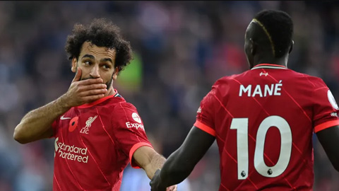 Salah cam kết tương lai với Liverpool còn Mane vẫn lấp lửng