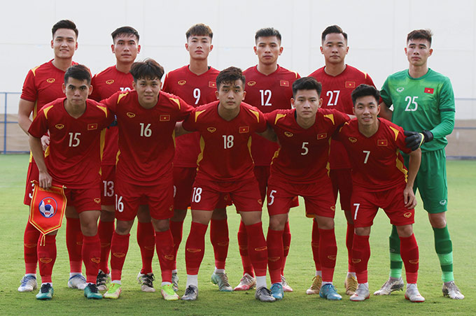 Đội hình ra sân của U23 Việt Nam trước U23 UAE - Ảnh: VFF