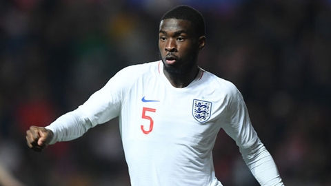 Fikayo Tomori, người Anh 'made in Serie A'