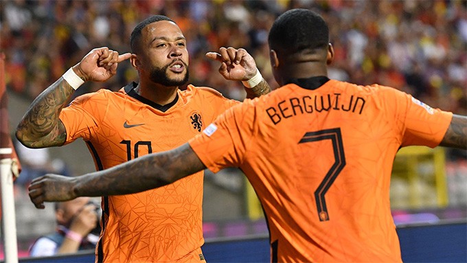 Depay và Bergwijn tỏa sáng mang về chiến thắng cho Hà Lan