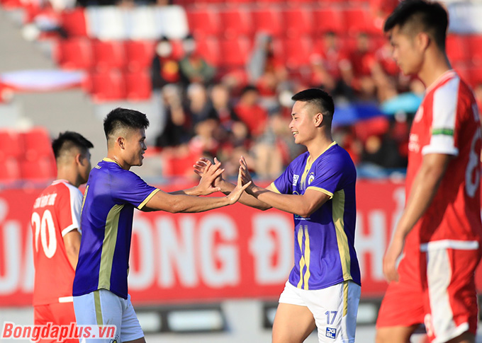 Hà Nội FC thắng chung cuộc 4-2 trước Viettel - Ảnh: Phan Tùng