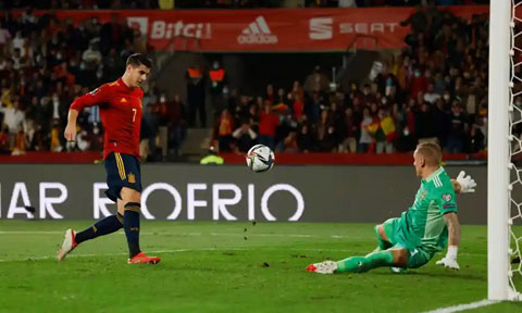 Morata đang có 58 bàn trong các màu áo Tây Ban Nha, từ lứa trẻ đến ĐTQG