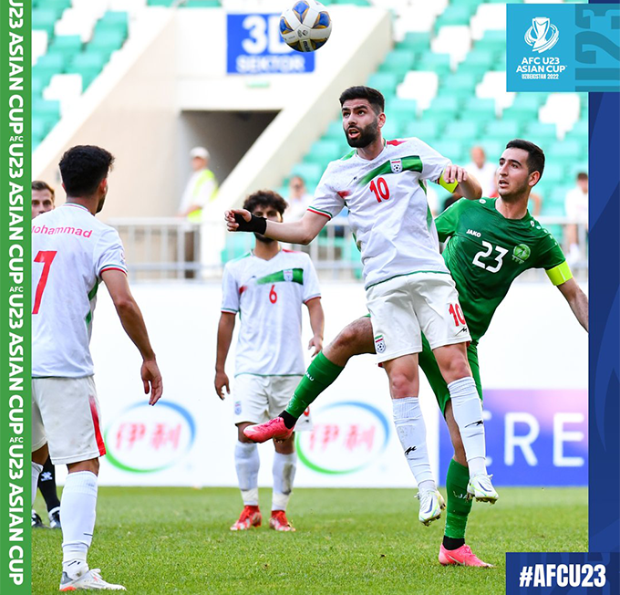 U23 Iran (áo trắng) đã thua sốc trước đối thủ. Ảnh: AFC