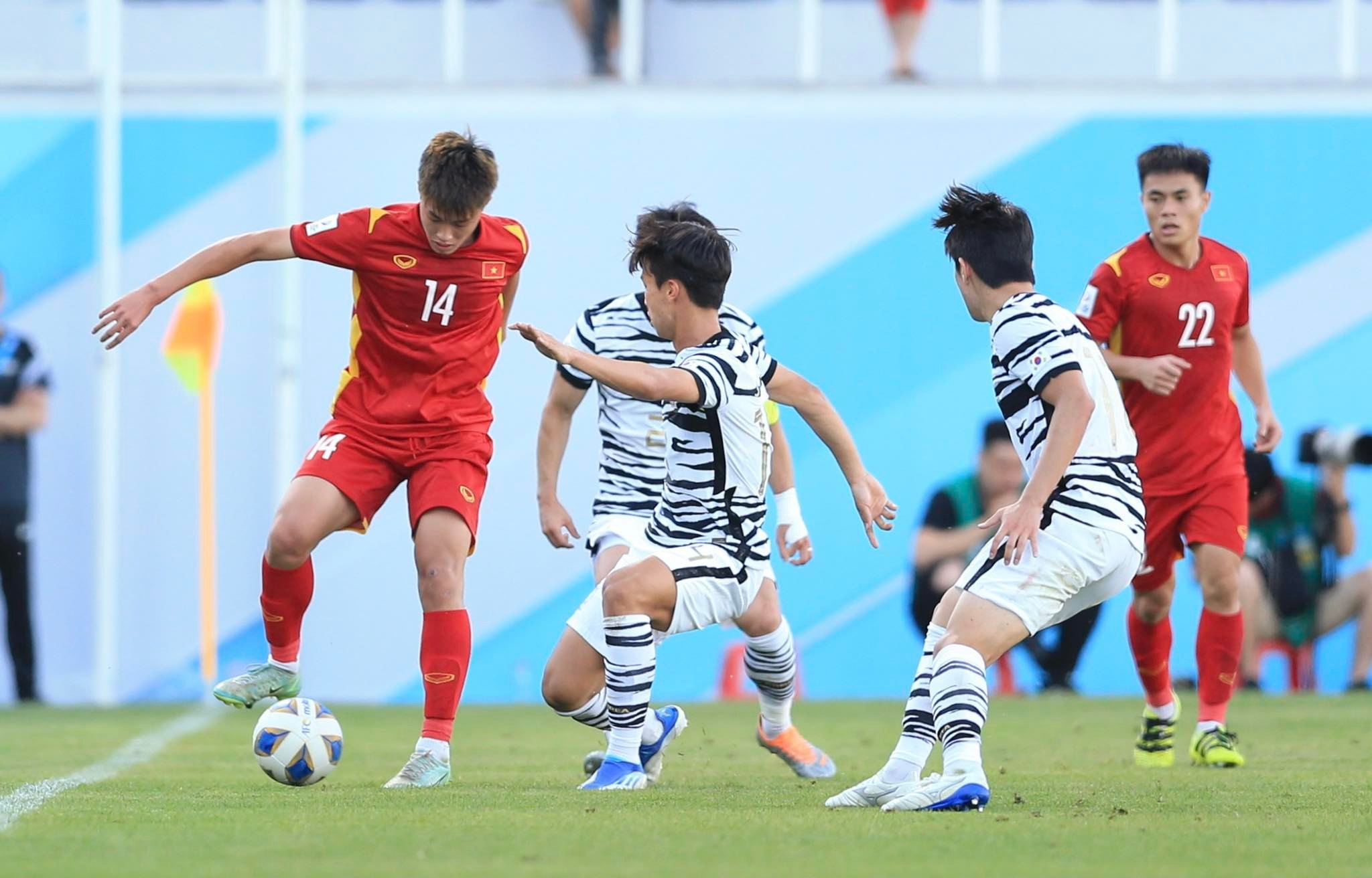 U23 Việt Nam tạo nên lịch sử khi cầm hòa U23 Hàn Quốc trong một giải đấu chính thức - Ảnh: Quỳnh Anh 