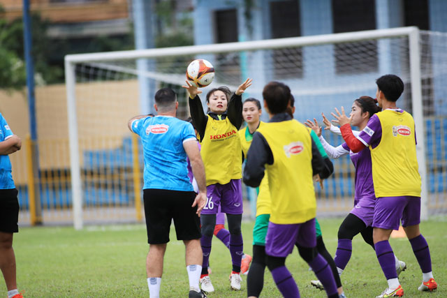 Nhiều cầu thủ trẻ sẽ được sử dụng ở giải đấu sắp tới của ĐT nữ Việt Nam - Ảnh: PHAN TÙNG