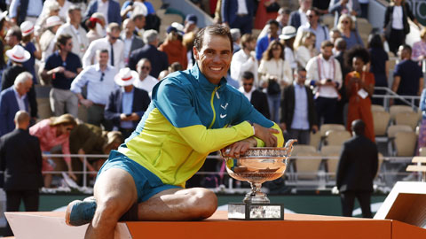 Rafael Nadal chinh phục Roland Garros 2022: Vị vua ở Philippe Chatrier & kỳ quan thứ 22