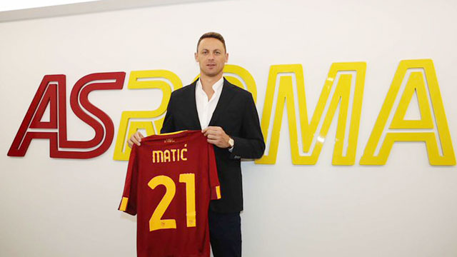 Nemanja Matic trong ngày ra mắt AS Roma