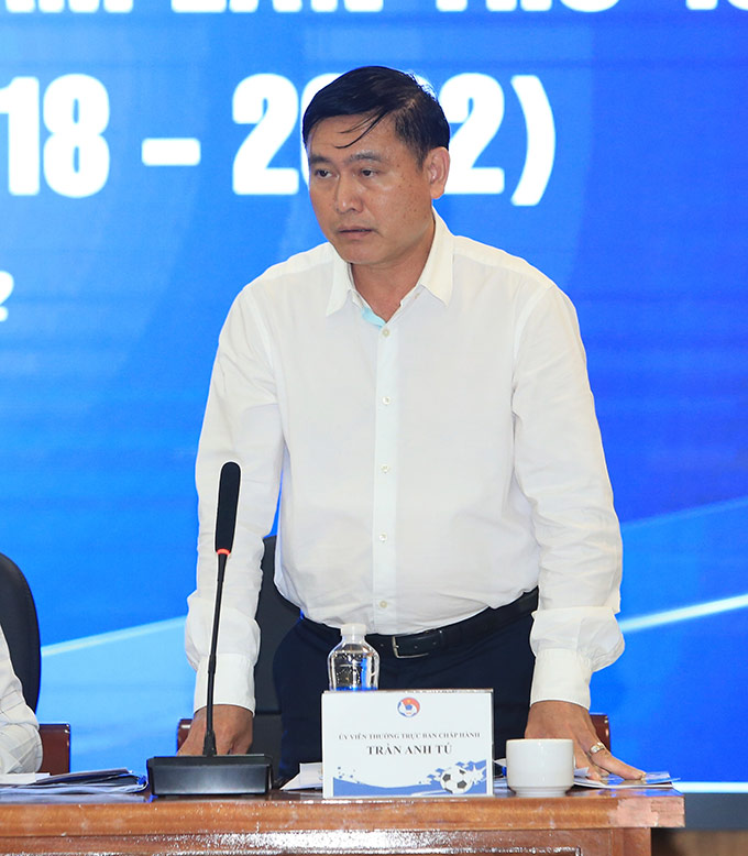 Ông Trần Anh Tú - Ủy viên BCH VFF, Trưởng Ban Bóng đá chuyên nghiệp và Ban Futsal đưa ra những đề xuất trong việc phát triển futsal và các giải chuyên nghiệp ở giai đoạn tới 