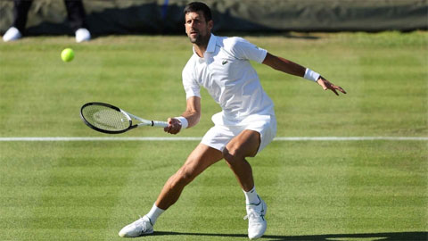 Djokovic thắng nhọc ở vòng một Wimbledon 2022