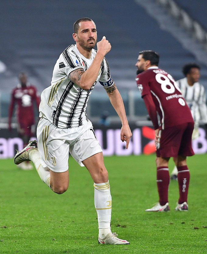 Leonardo Bonucci, 35 tuổi, đang thi đấu cho Juventus. Anh được định giá 6 triệu euro.