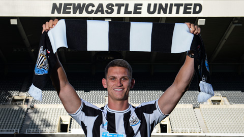 Newcastle chính thức công bố tân binh trị giá 37 triệu euro