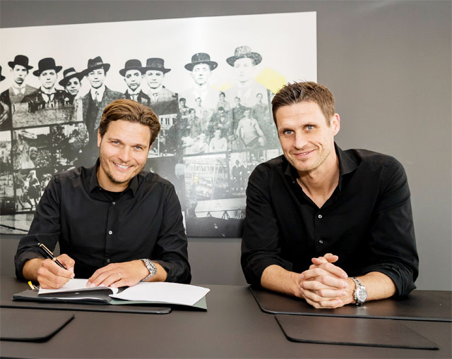 GĐTT Sebastian Kehl (phải) hy vọng HLV Terzic có thể một lần nữa hồi sinh Dortmund 