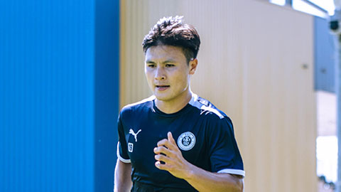 Quang Hải kiến tạo, ghi bàn trong buổi tập của Pau FC