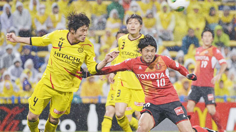 Soi kèo Kashiwa Reysol vs Nagoya Grampus, 17h00 ngày 6/7: Tài góc