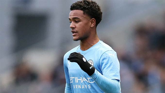  Bobb đã ghi 7 bàn và có 9 đường kiến tạo trong màu áo đội trẻ Man City