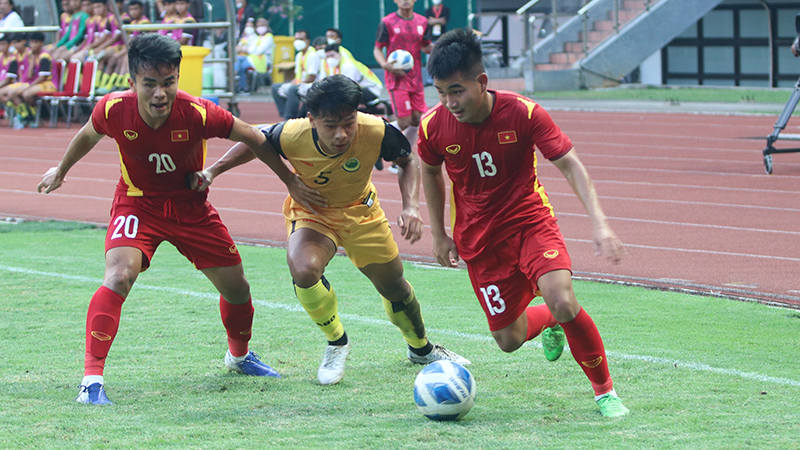 Để chắc chắn vào bán kết, U19 Việt Nam có điểm ở lượt cuối. Ảnh: Phan Hồng