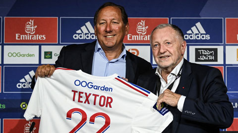 John Textor (trái) khẳng định sẽ biến Lyon thành một thế lực tại Ligue 1