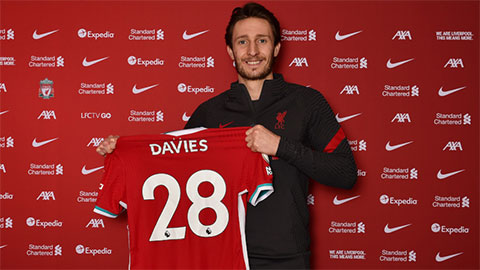 Không đá trận nào trong 18 tháng, Davies vẫn mang tới lợi nhuận lớn cho Liverpool